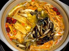 -阿鹏故事野生菌火锅(双廊古镇店)