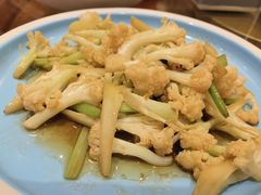 -经典老菜坊·开封灌汤包