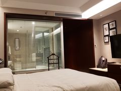 -上海龙之梦万丽酒店