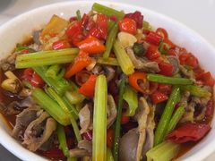 -独一佳老胡湘菜馆(矿山路店)
