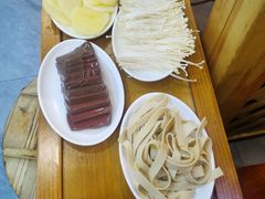 -老家大锅台·地锅鸡·铁锅炖(建邺文体路店)
