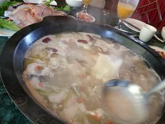 -湖泉水云间餐厅·弥勒地道菜(B座店)