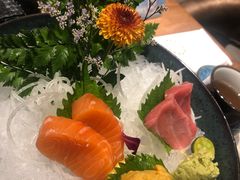 三文鱼与金枪鱼中腹海胆拼盘-阿吾罗日本料理(K11艺术中心店)