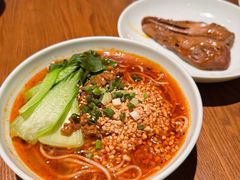 -双流老妈兔头(荟聚店)