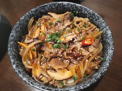 -二午一食创意日式料理(温泉步行一街店)