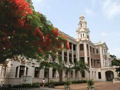 -香港大学