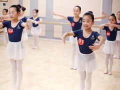 -艺彩童馨舞蹈培训学校(西湖道校区)