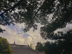 -龙华寺