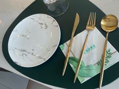 -ins森林童话餐厅coffee&bistro