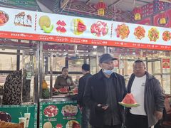 -玉龙喀什有名爱可德木烤包子
