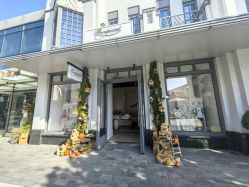 -Bonpoint(比斯特上海购物村店)