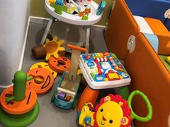 -戊辰亲子游泳俱乐部