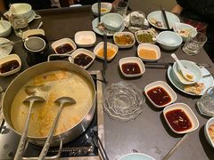 -捞王锅物料理(上海世茂广场店)