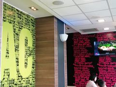 大堂-麦当劳(新新大道岗丰店)