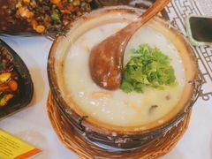 -云晓光头烧烤吧(新大陆广场店)