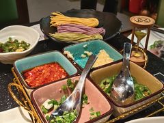 -得意咚瓜·顺德鱼生·冬瓜火锅(深圳首店)