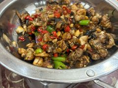 -湖南人家湘菜馆(镇江路店)