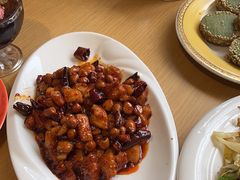-渝信川菜 · 川味家常菜(财富购物中心店)