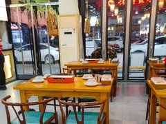 -亿牌牌东北烧烤(怀特店)