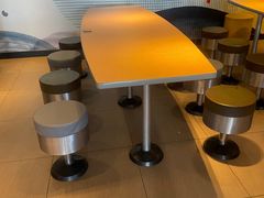 -麦当劳(朝阳路得来速店)