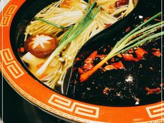 -钢管厂五区小郡肝串串香(奥克斯广场锦城万达店)