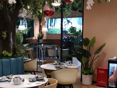 大堂-原味田园·客家菜·土窑鸡(中航城君尚购物中心店)