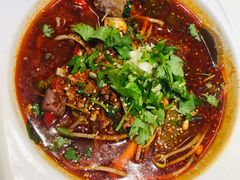 -成都你六姐·牛肉冒菜(城市集市合生汇店)