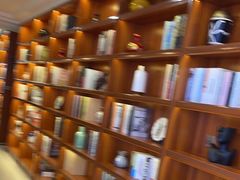 -香山湖渔家大院