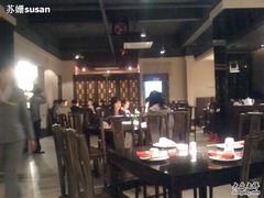大堂-休记光头香辣蟹干锅店(衣冠庙店)