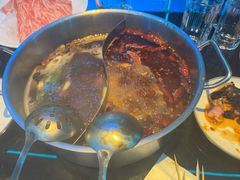 -唯爱KTV聚会餐厅(仙林东城汇店)