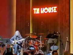 -TZ House音乐现场(来福士中心店)