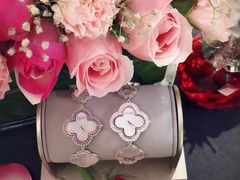 -梵克雅宝(国贸商城店)