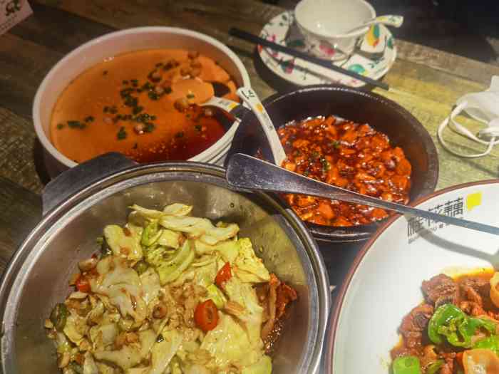 桂花藕时尚餐厅(银泰店)-"心心念念又来桂花藕啦!这次待着我的肚子里.