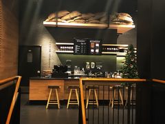-星巴克臻选(宁波世纪东方广场店)