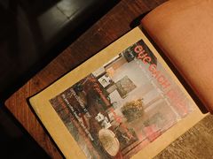 -Cuc Gach Quan Restaurant