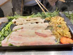 -金三顺韩式炭火烤肉店(中华路店)