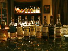 -DM Distiller & Mixologist Whisky Cocktail Bar