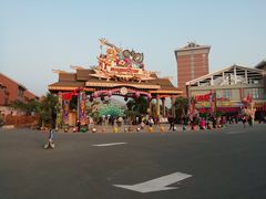 -灵玲国际马戏城