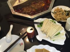 -重庆德庄火锅(体育中心店)