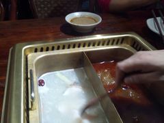 -东巴婆婆云南鱼豆花火锅(大东门店)