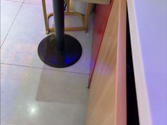 -肥肥虾庄·金牌油焖大虾(汉口城市广场店)
