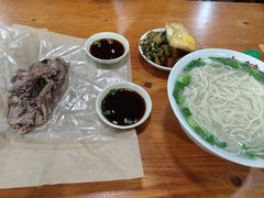 -小辫子羊肉面馆(周东店)