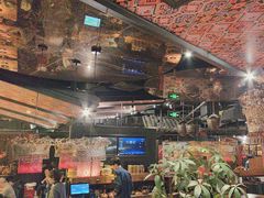 -吃饭皇帝大土家民族菜(正大广场店)