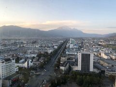 -官房大酒店-玉龙旋宫观景餐厅