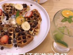 -豆柴町-柴犬主题狗咖(红鼎国际C座店)