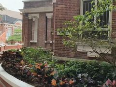 -香港大学