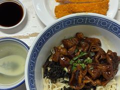 -沪西老弄堂面馆(定西路店)