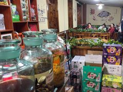 -果松木炭酸菜铜火锅·外婆参鸡汤