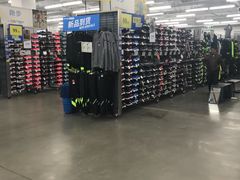 -迪卡侬(观山店)