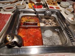 -海底捞火锅鲜切牛肉主题店(长寿路店)